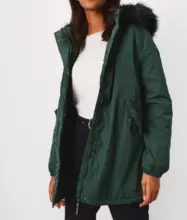 Soldes LC Waikiki Maroc Parka pour femme 299Dhs au lieu de 599Dhs