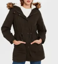 Promo LC Waikiki Maroc Parka pour femme 359Dhs au lieu de 599Dhs