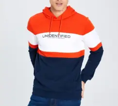 Soldes LC Waikiki Maroc Sweat pour homme 179Dhs au lieu de 239Dhs