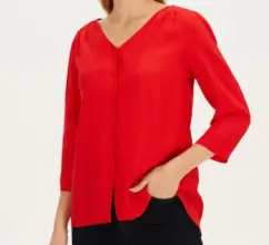 Soldes LC Waikiki Maroc Blouse pour femme 79Dhs au lieu de 179Dhs