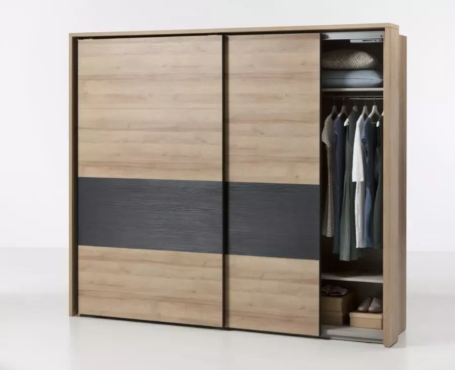 Prix spécial chez Kitea Armoire ORONERO à 8590Dhs au lieu de 9990Dhs