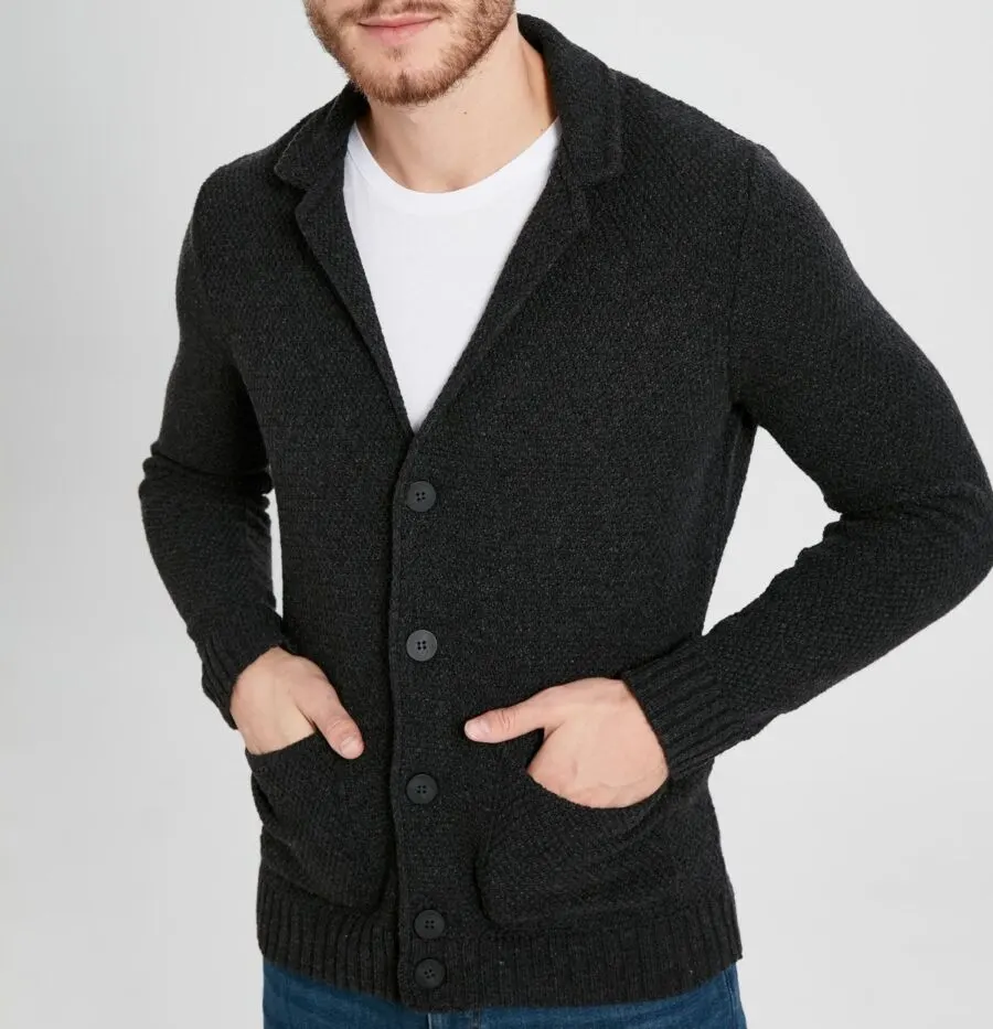 Soldes LC Waikiki Maroc Cardigan pour homme 169Dhs au lieu de 229Dhs