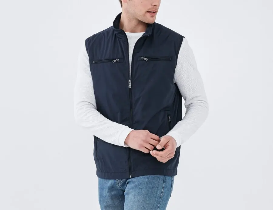 Soldes LC Waikiki Maroc Gilet pour homme 299Dhs au lieu de 359Dhs